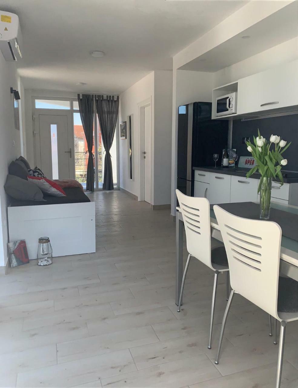 Modern Apartments Day Šibenik Kültér fotó